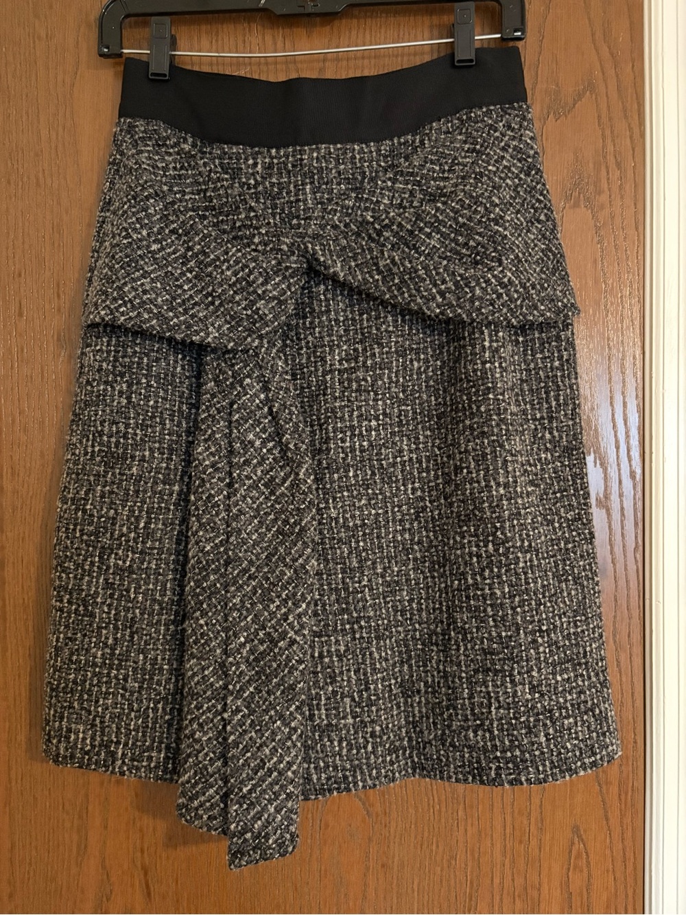 Oscar de la Renta Black and Gray Tweed A-Line Skirt